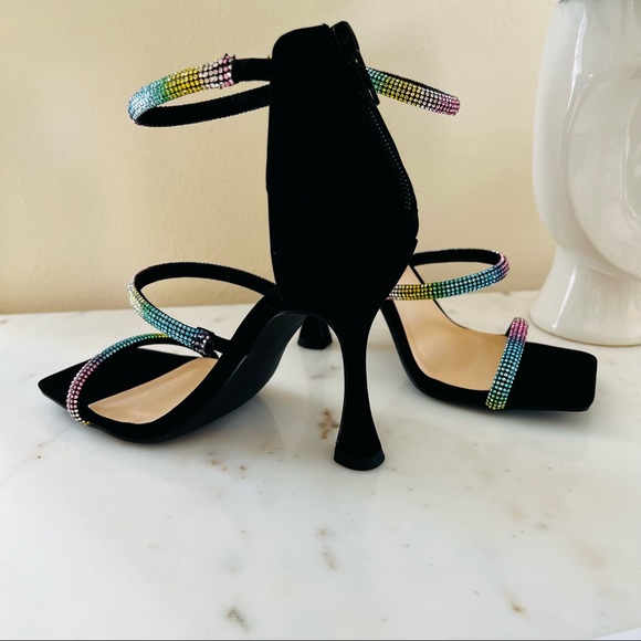 Coconuts by Matisse High Flared Heel Square Tow Rhinestone Strap Sandals Pumps - Picture 4 of 7